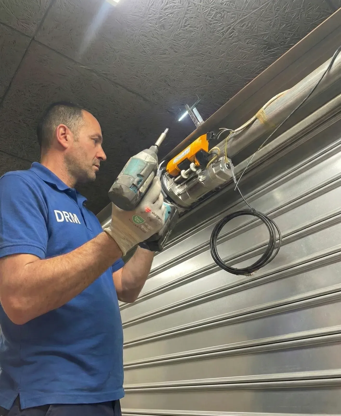 Motorisation de rideau métallique à Maisons-Alfort